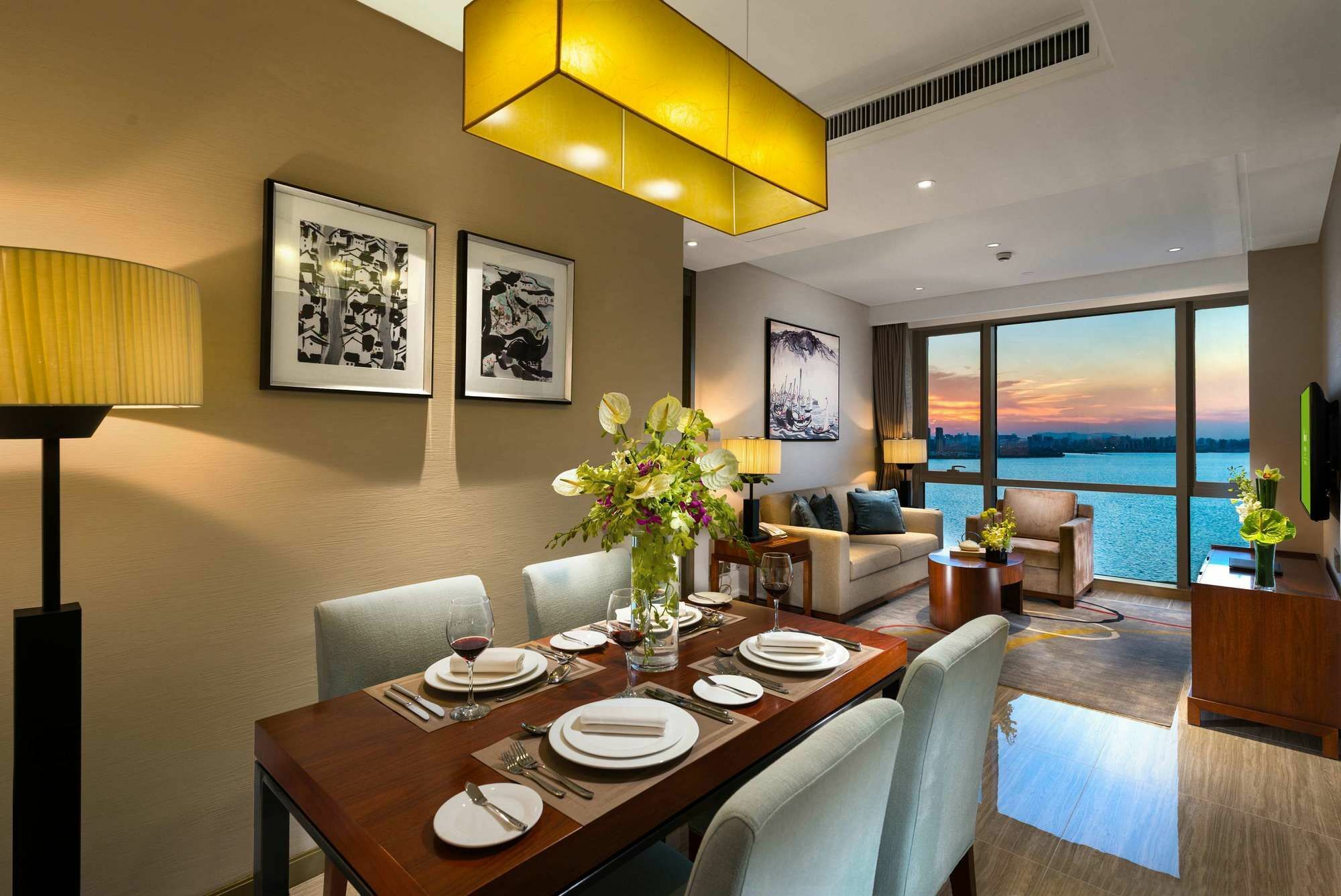 Oakwood Hotel & Residence Suzhou Сучжоу Экстерьер фото